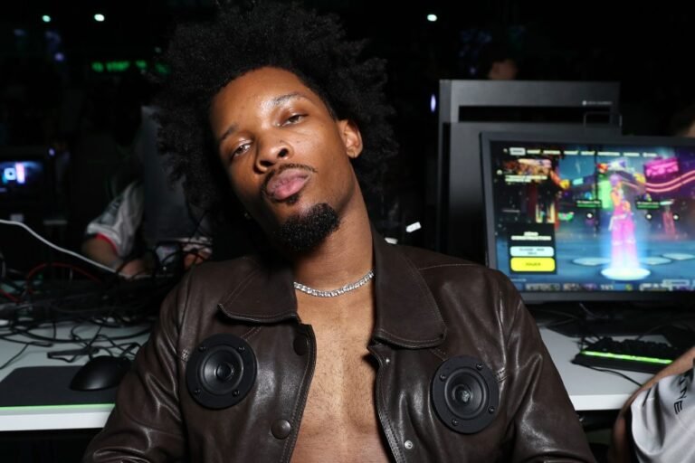 D4vd-pfw-2025-billboard-1800_67d432